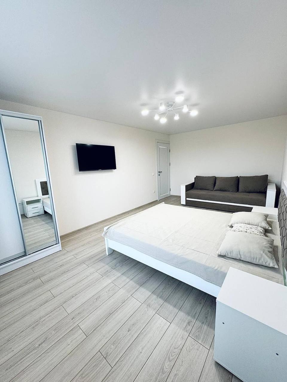 Двокімнатна Квартира На Корятовича, 2Б Berehove  Extérieur photo
