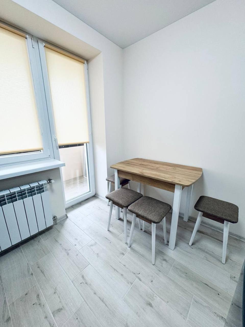 Двокімнатна Квартира На Корятовича, 2Б Berehove  Extérieur photo